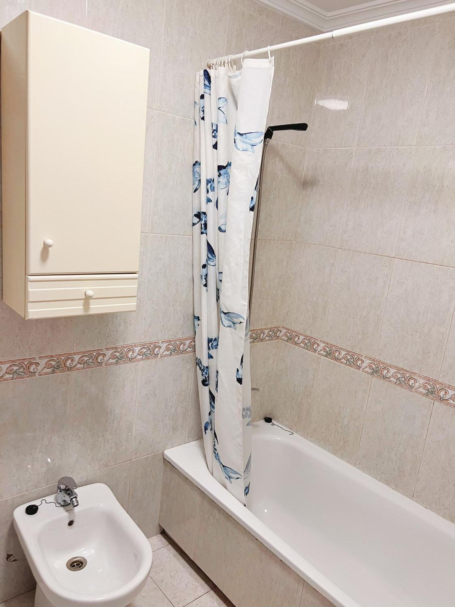 Habitacion Compartido Huelva Centro Εξωτερικό φωτογραφία