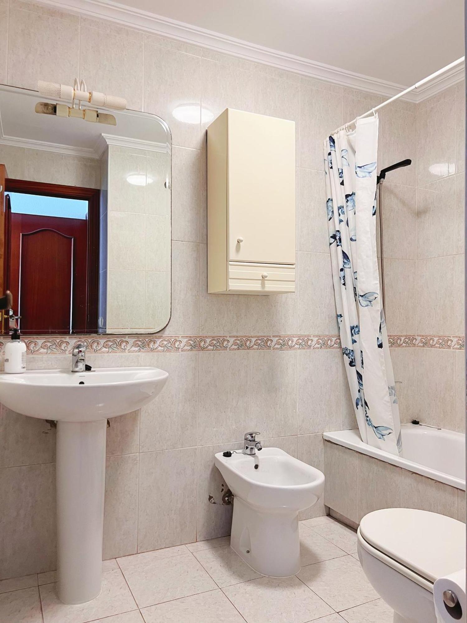 Habitacion Compartido Huelva Centro Εξωτερικό φωτογραφία